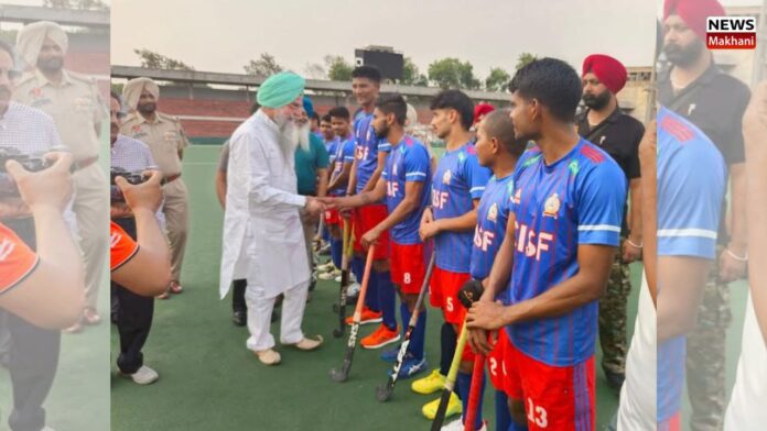 Punjab Vidhan Sabha Speaker Felicitates Hockey Players